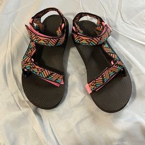 teva shoes